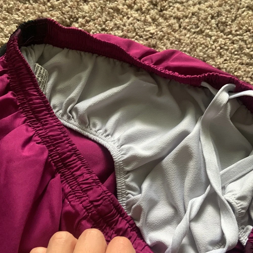 Shorts - Picture 3 of 3